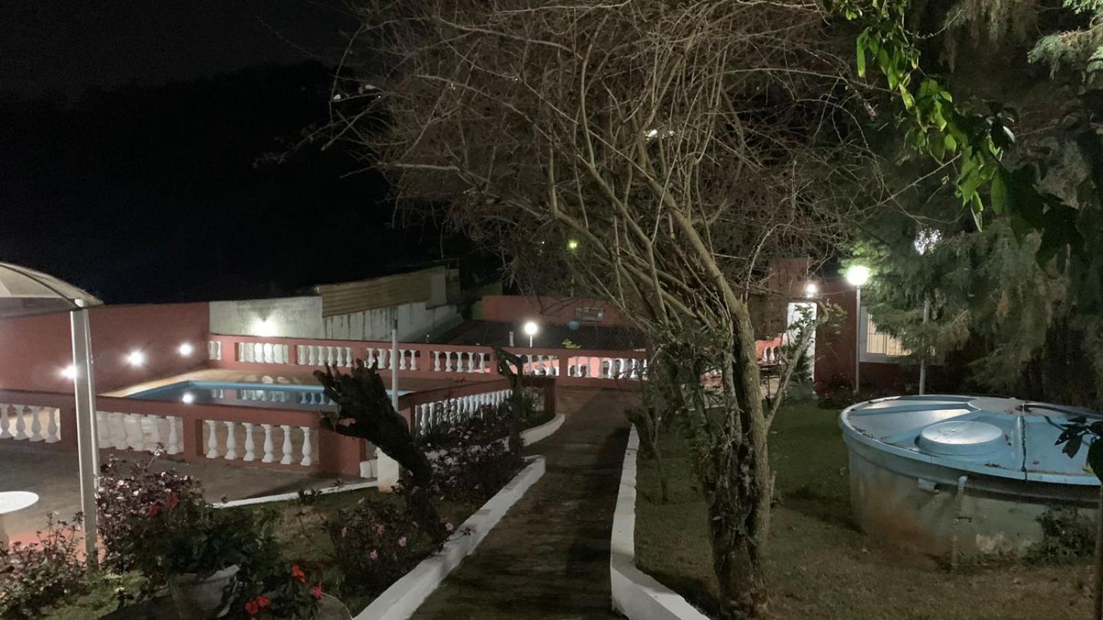 Linda Chacara Com Piscina Churrasqueira E Wi-Fi Mairinque Eksteriør bilde